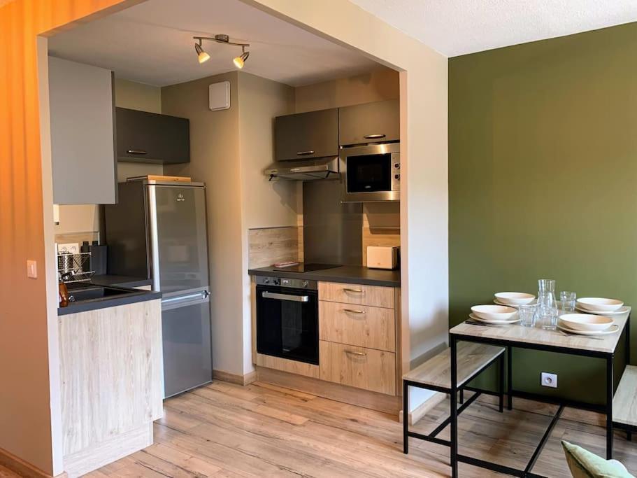 Appartement Cosy Proche Centre ドラギニャン エクステリア 写真
